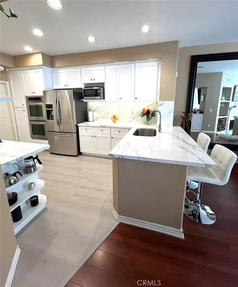 26465 La Traviata Laguna Hills, CA 92653