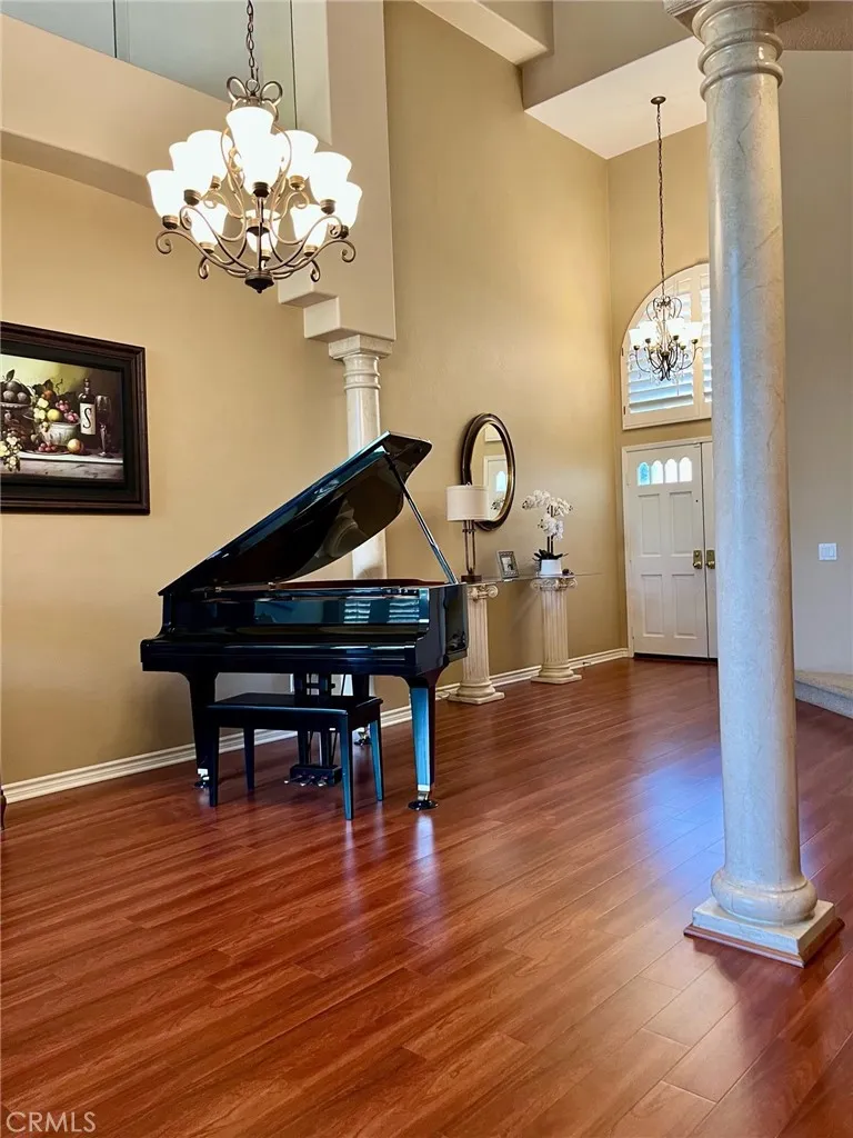 26465 La Traviata Laguna Hills, CA 92653