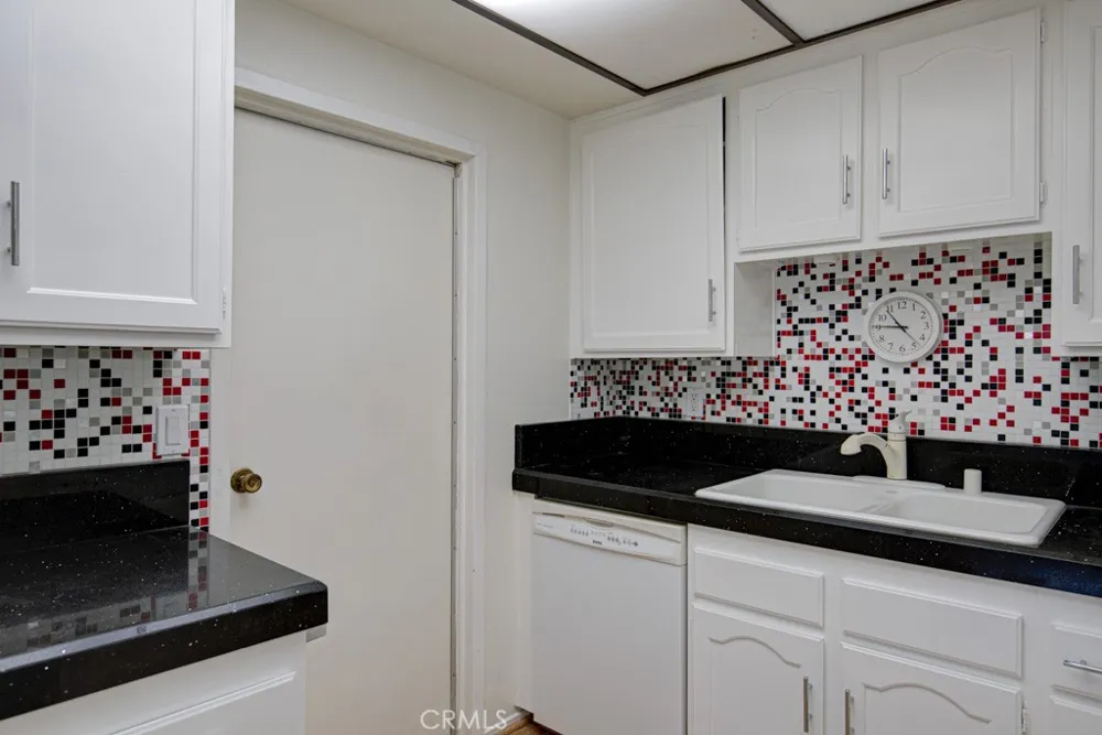 3219 Via Carrizo #D Laguna Woods, CA 92637