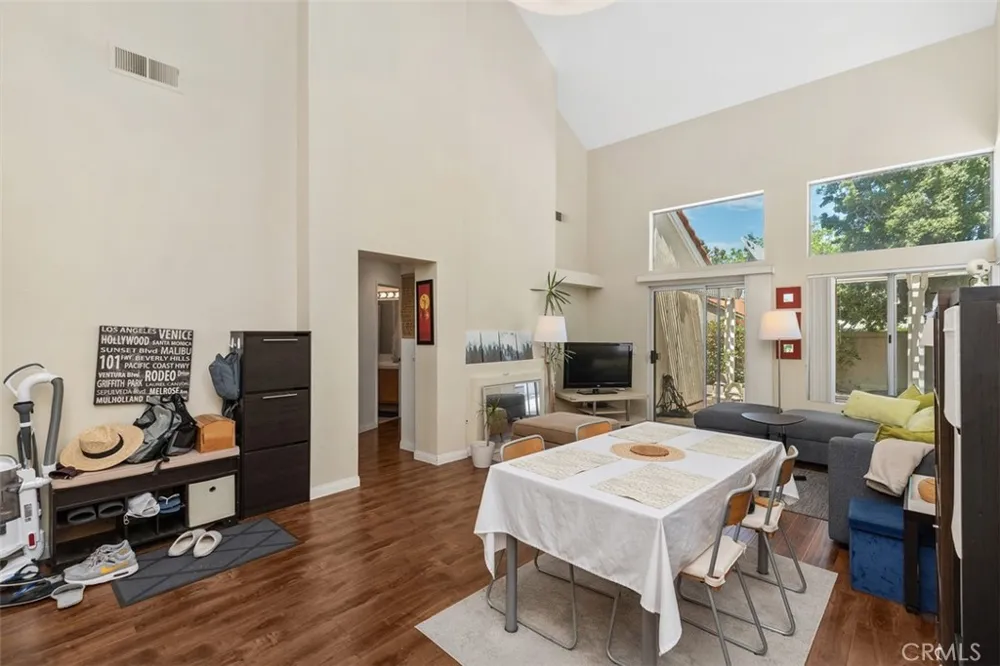 7 Del Perlatto Irvine, CA 92614