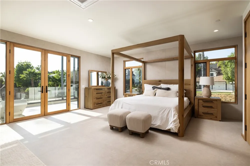 26432 Broken Bit Laguna Hills, CA 92653