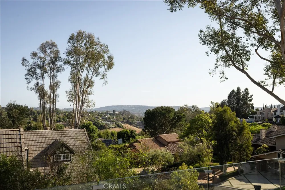 26432 Broken Bit Laguna Hills, CA 92653