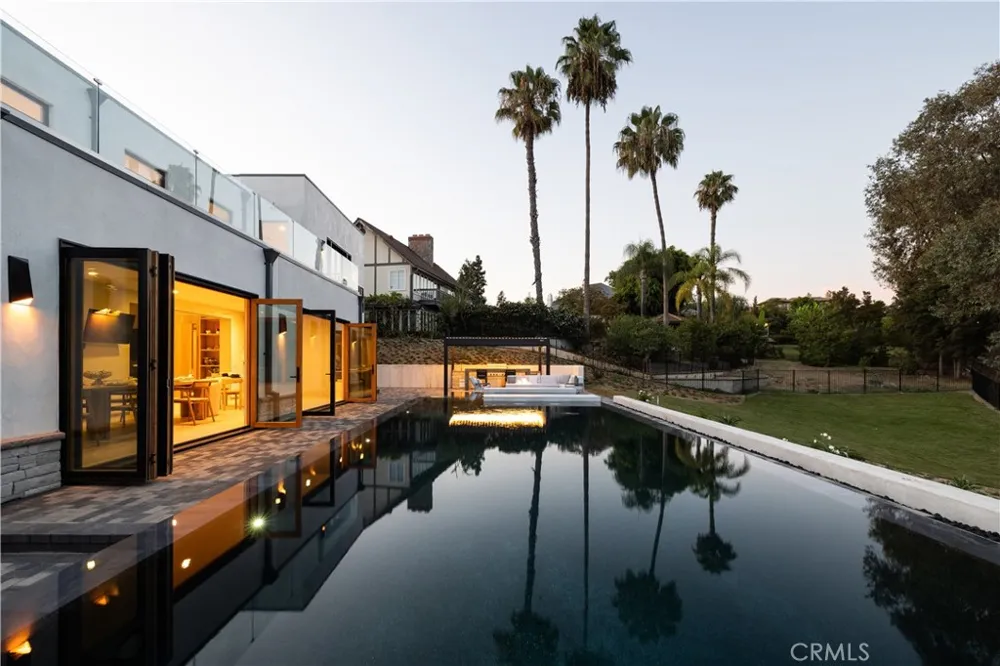 26432 Broken Bit Laguna Hills, CA 92653