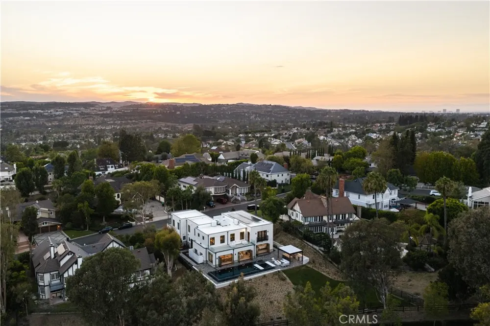 26432 Broken Bit Laguna Hills, CA 92653