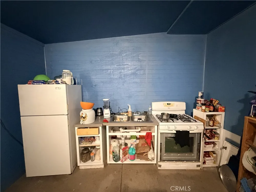 31077 Azurite Lucerne Valley, CA 92356