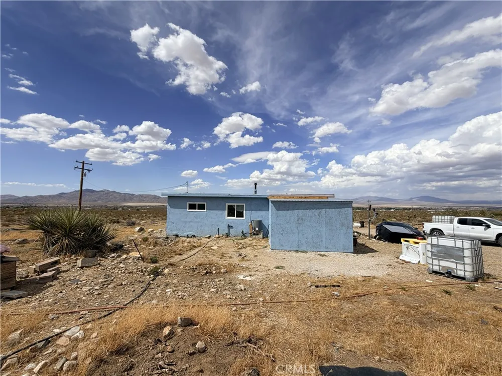 31077 Azurite Lucerne Valley, CA 92356