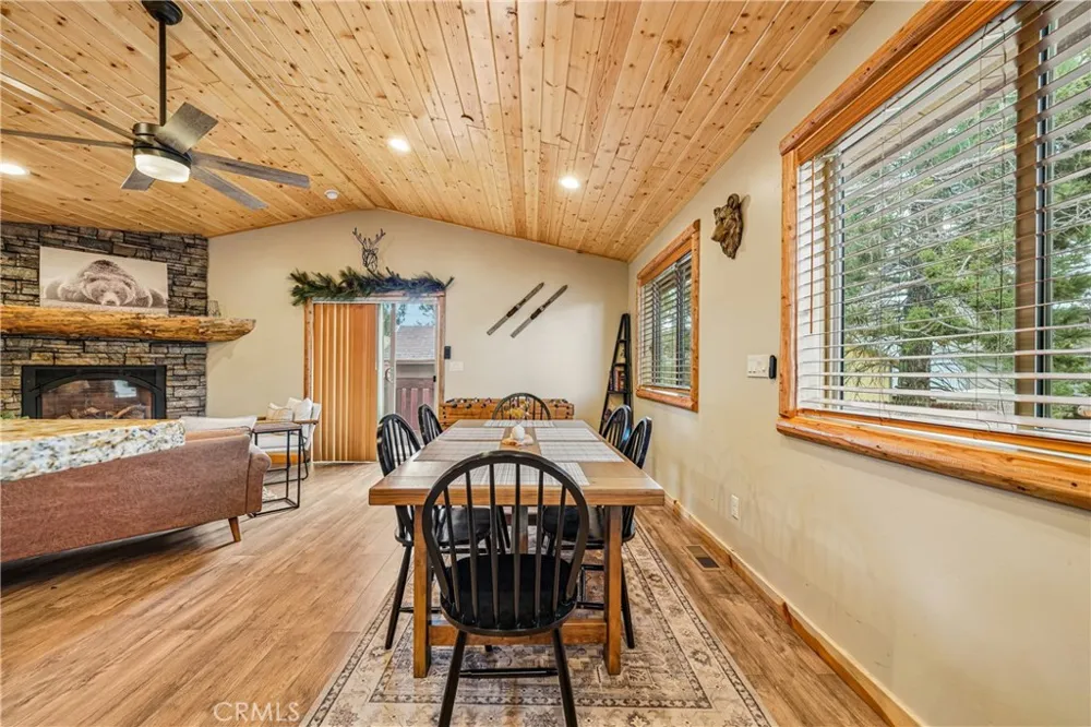 933 Spruce Big Bear City, CA 92314