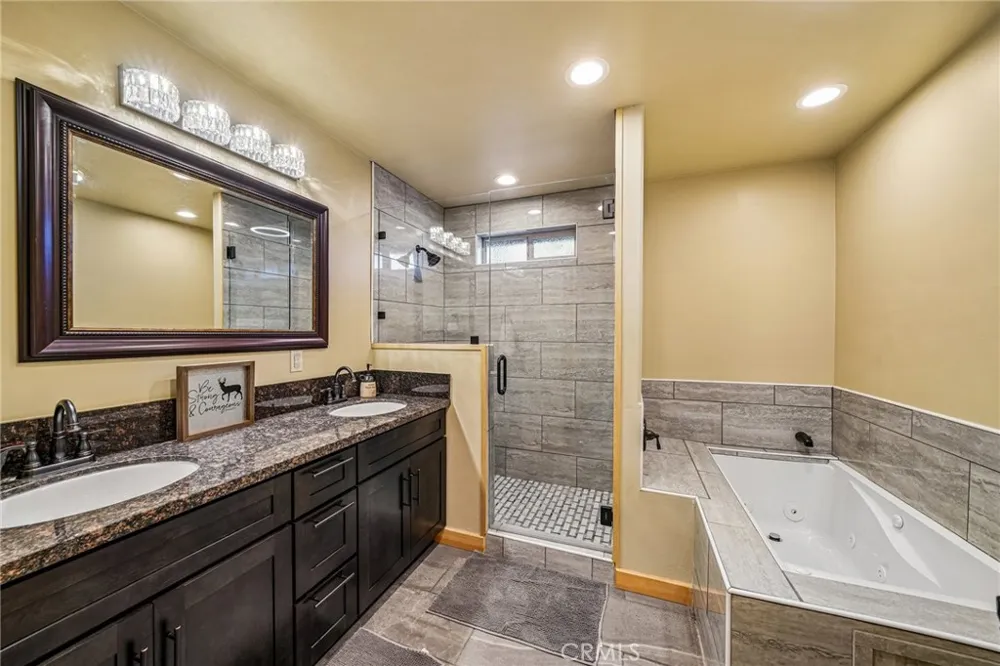 933 Spruce Big Bear City, CA 92314