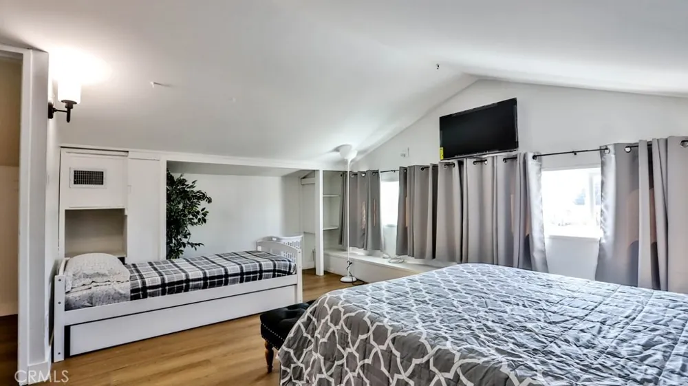 138 Green Oaks Drive Riverside, CA 92507