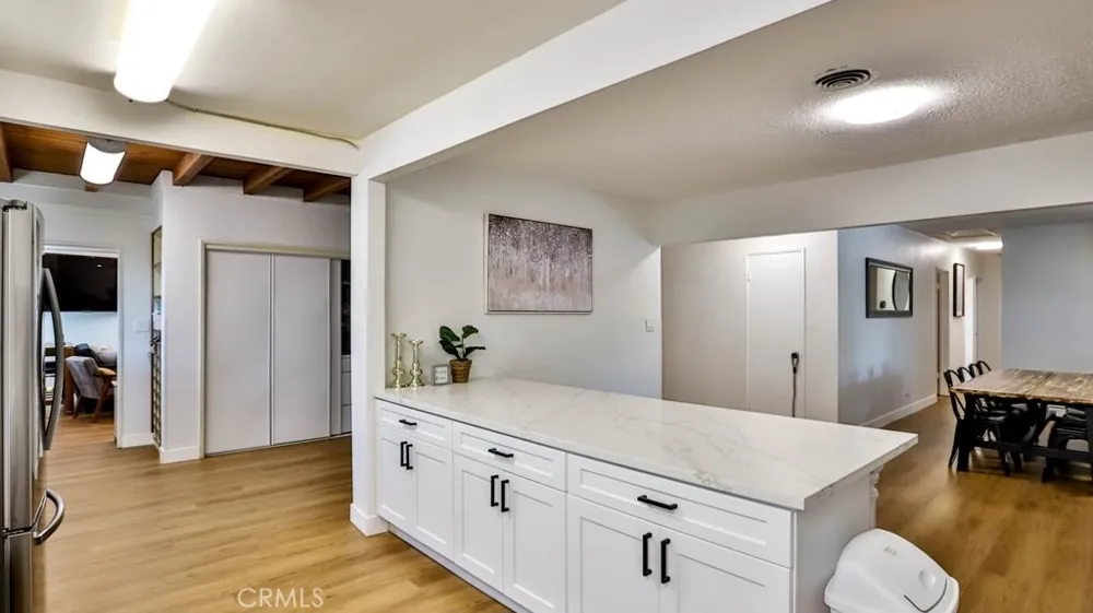138 Green Oaks Drive Riverside, CA 92507