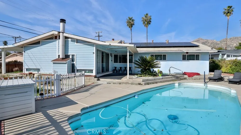 138 Green Oaks Drive Riverside, CA 92507