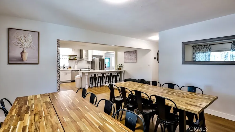 138 Green Oaks Drive Riverside, CA 92507