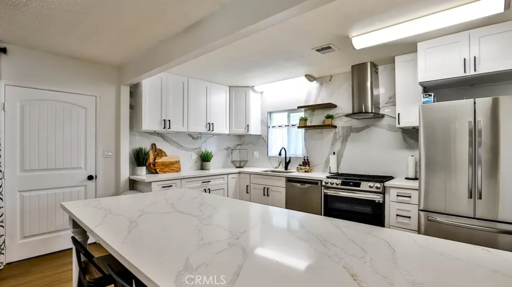 138 Green Oaks Drive Riverside, CA 92507