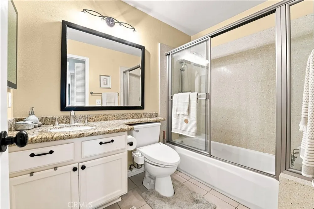 13307 Verona Tustin, CA 92782
