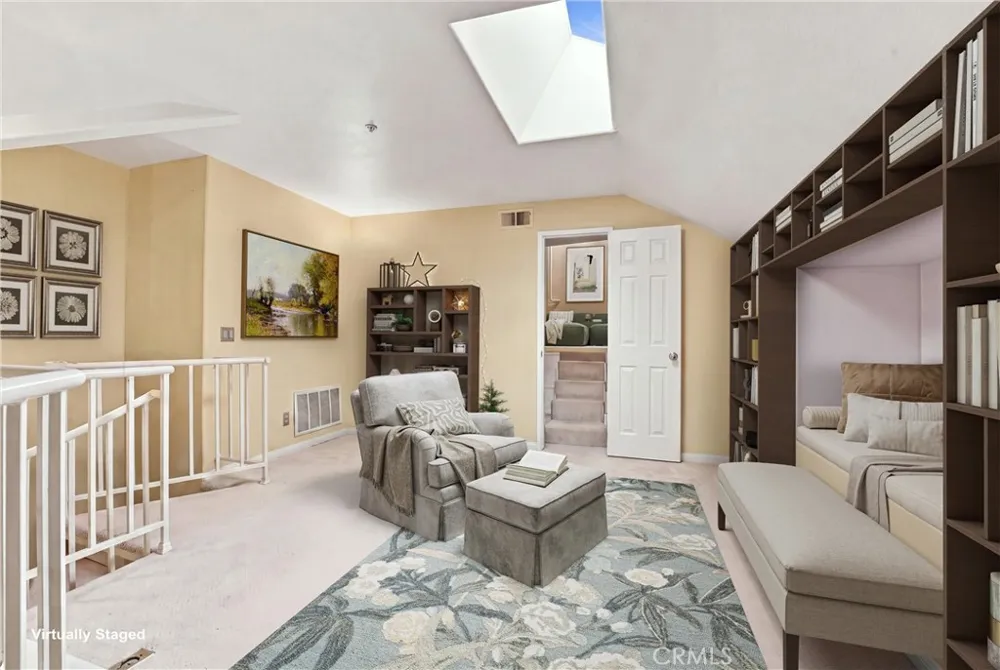 13307 Verona Tustin, CA 92782