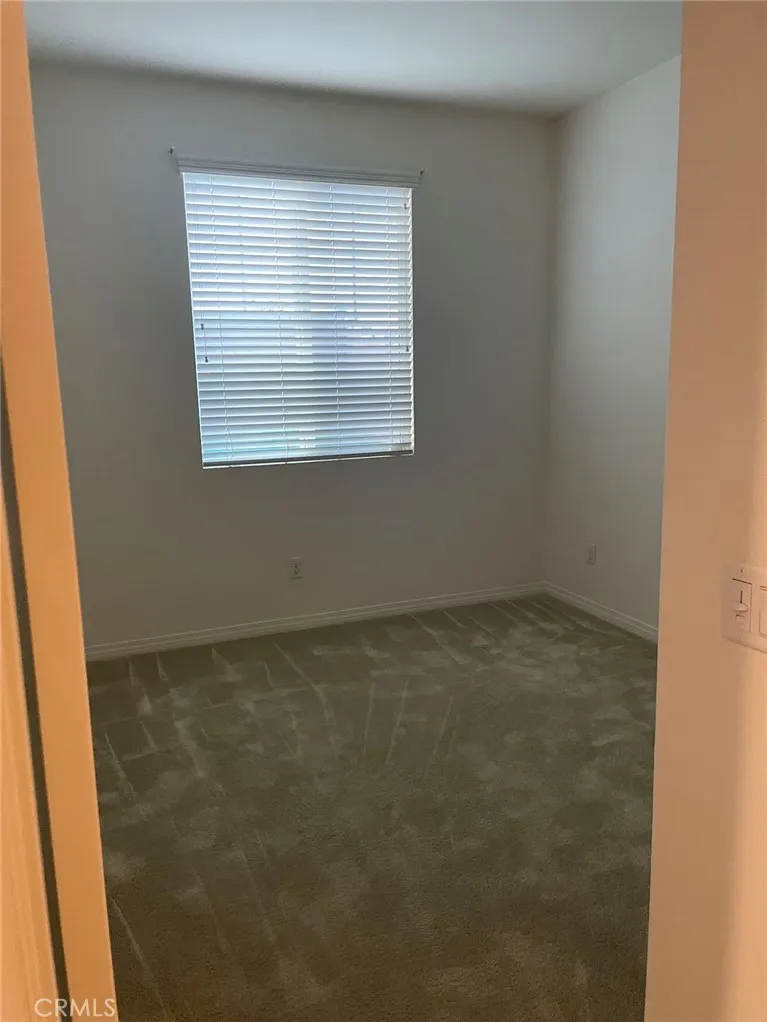 3273 E Yosemite Ontario, CA 91762