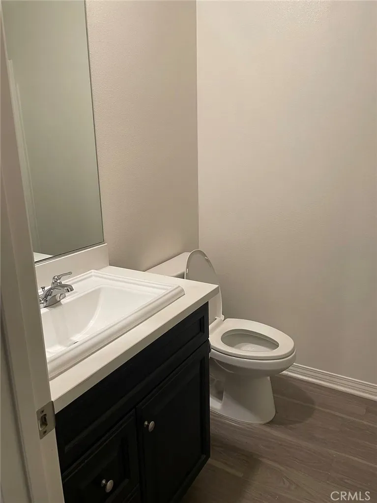3273 E Yosemite Ontario, CA 91762