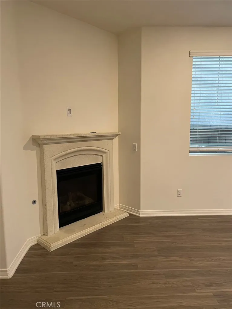 3273 E Yosemite Ontario, CA 91762