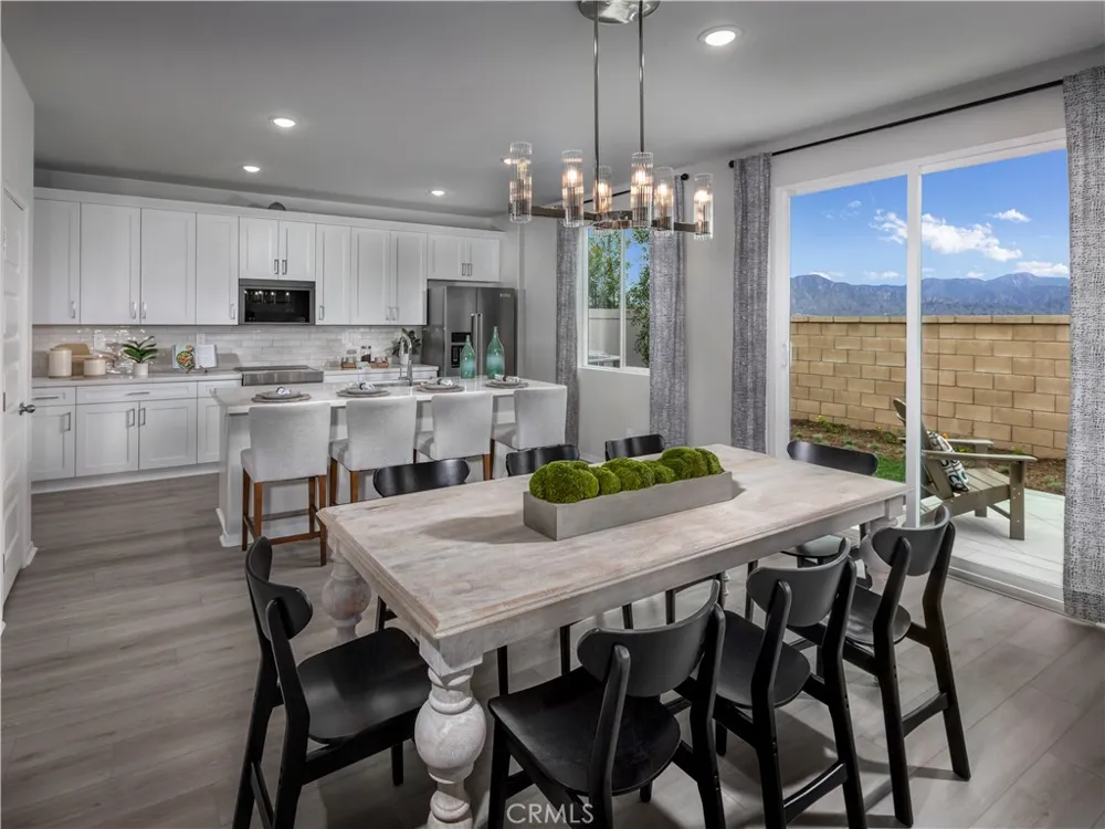 2038 Grapefruit Street Redlands, CA 92374