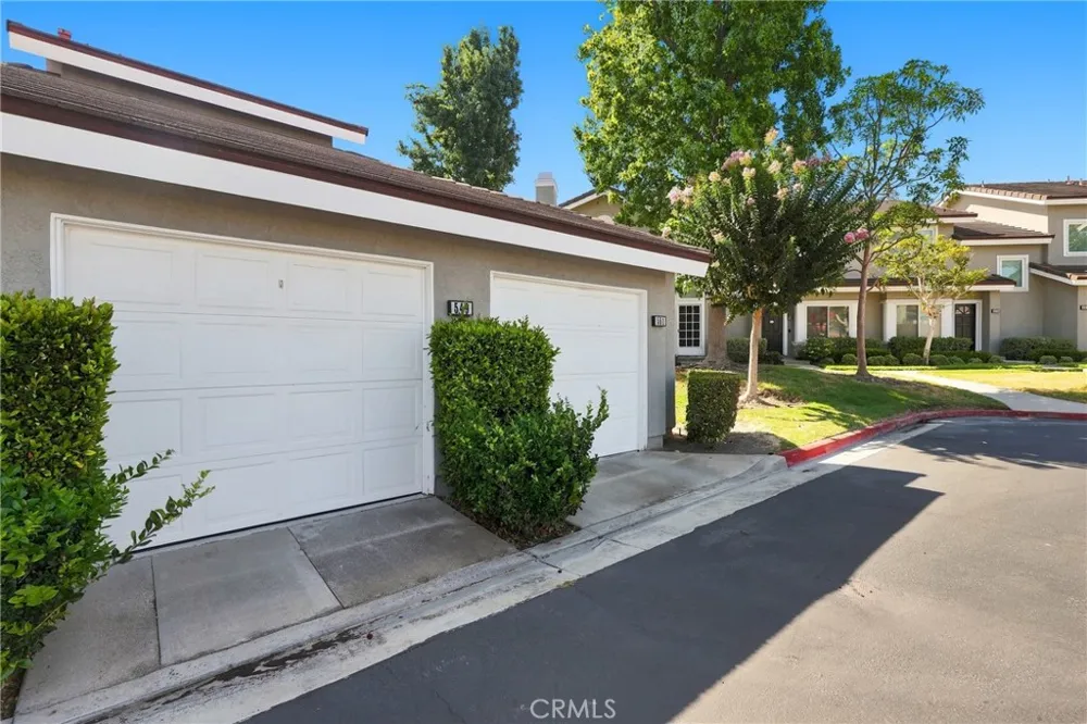 549 Springbrook Irvine, CA 92614