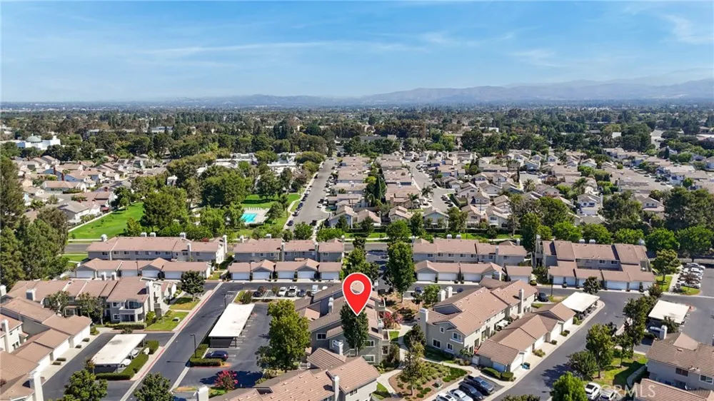 549 Springbrook Irvine, CA 92614