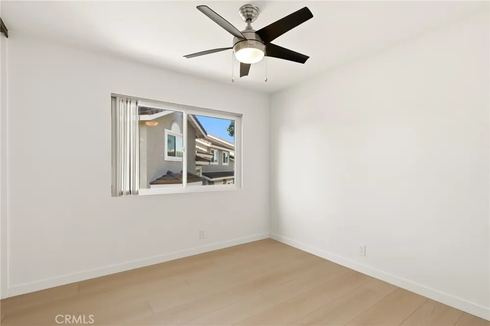 549 Springbrook Irvine, CA 92614