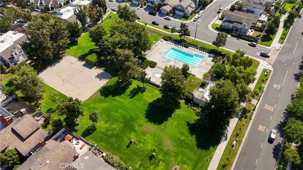 549 Springbrook Irvine, CA 92614