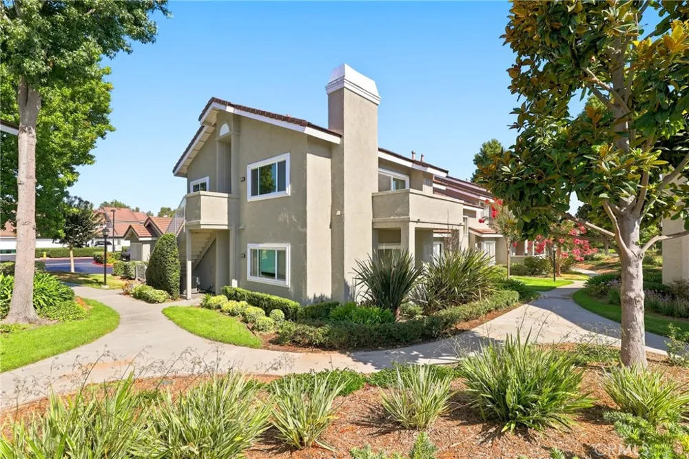 549 Springbrook Irvine, CA 92614