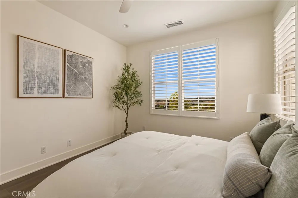 137 Trumpet Flower Irvine, CA 92618