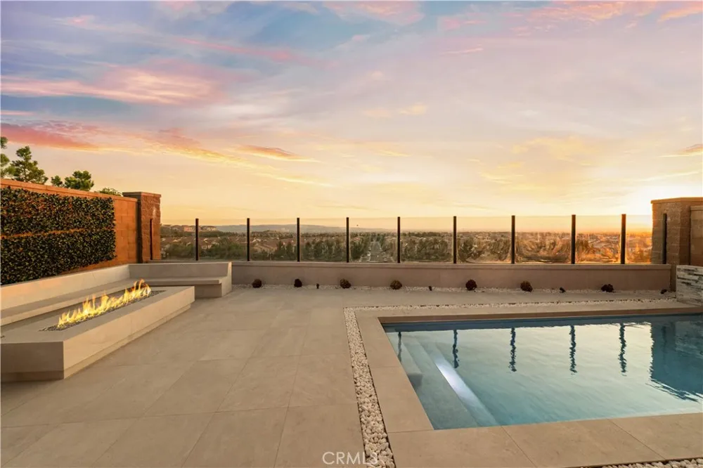 137 Trumpet Flower Irvine, CA 92618