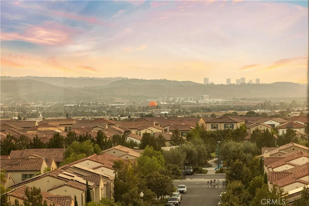 137 Trumpet Flower Irvine, CA 92618