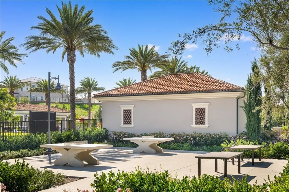 137 Trumpet Flower Irvine, CA 92618