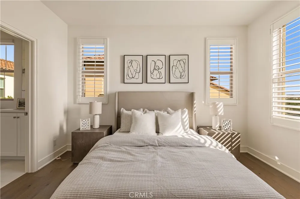 137 Trumpet Flower Irvine, CA 92618