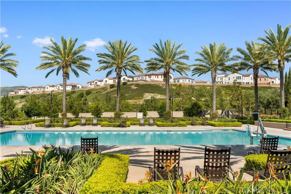 137 Trumpet Flower Irvine, CA 92618