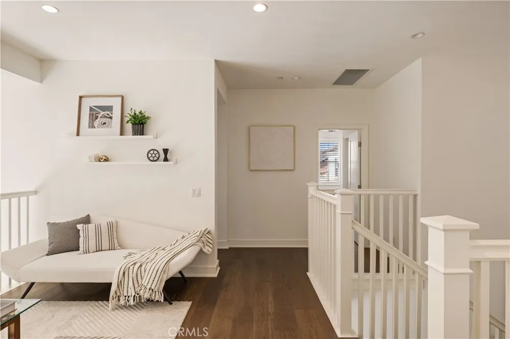137 Trumpet Flower Irvine, CA 92618
