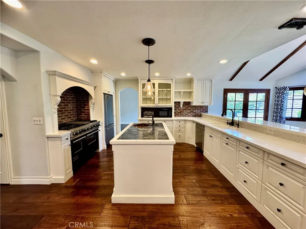 28102 Camellia Court Laguna Niguel, CA 92677