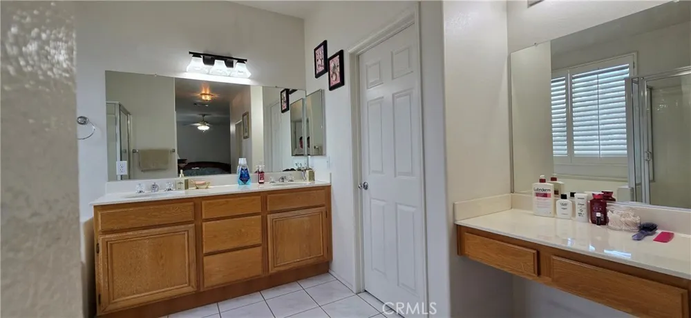 1075 Nighthawk Corona, CA 92881