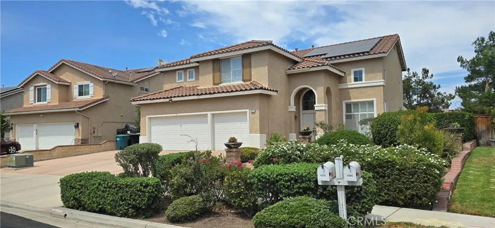 1075 Nighthawk Corona, CA 92881