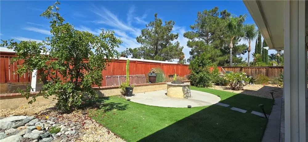 1075 Nighthawk Corona, CA 92881