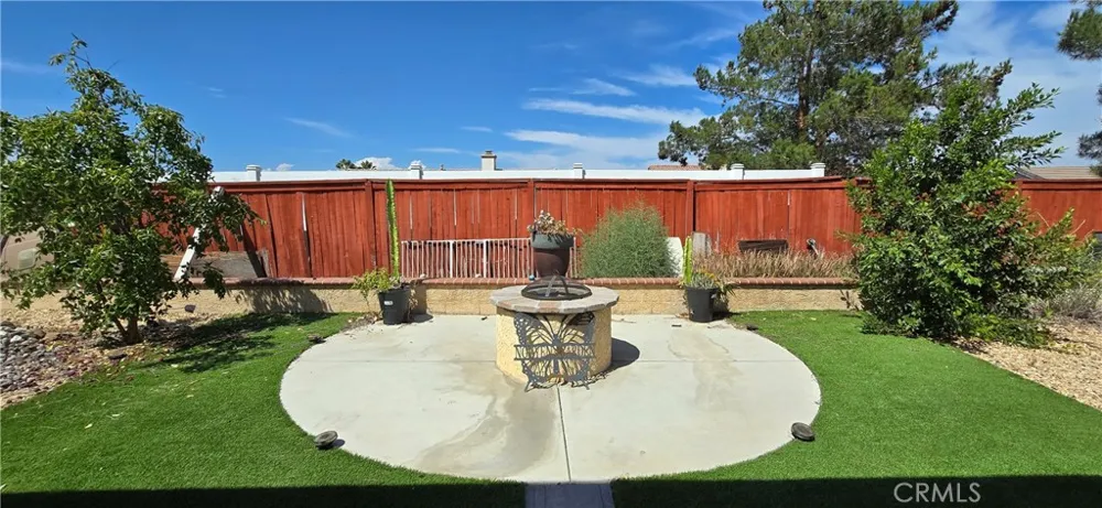 1075 Nighthawk Corona, CA 92881
