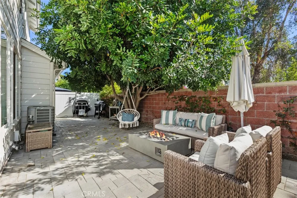 53 Bainbridge Ave Ladera Ranch, CA 92694