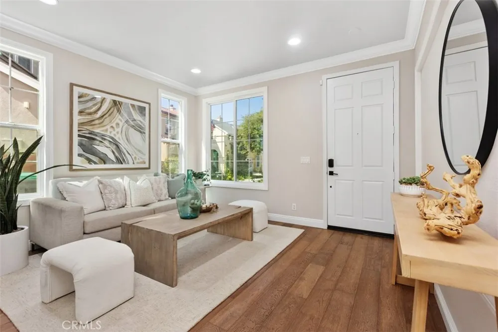 53 Bainbridge Ave Ladera Ranch, CA 92694