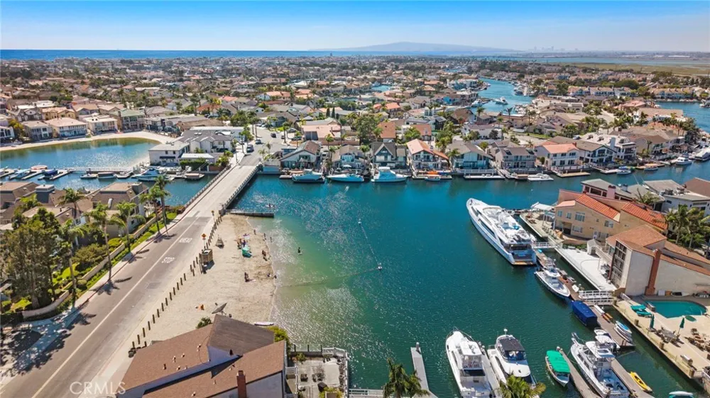 4221 Humboldt Huntington Beach, CA 92649