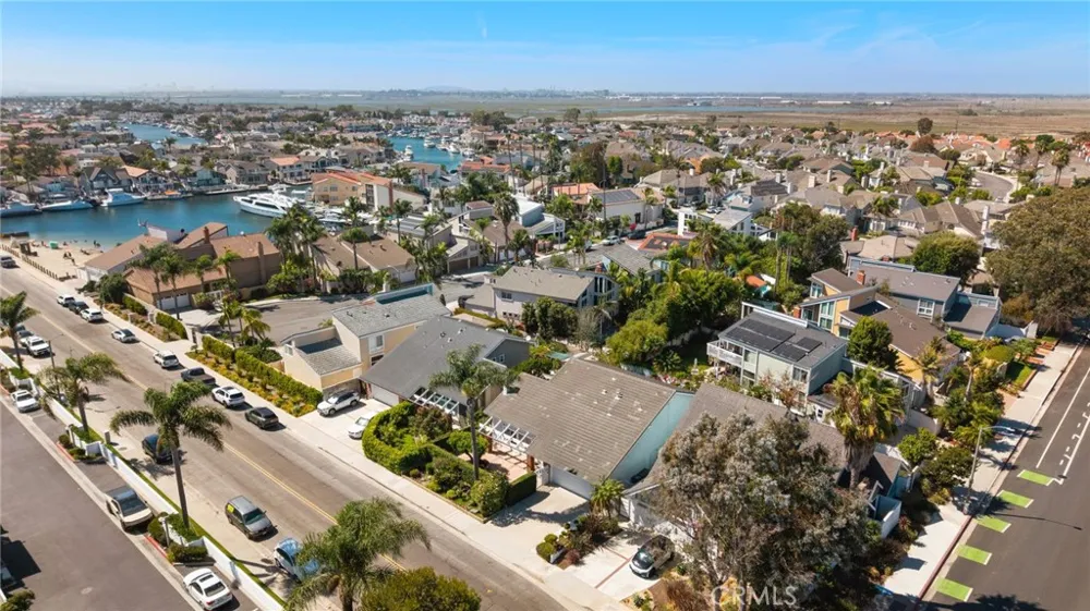 4221 Humboldt Huntington Beach, CA 92649