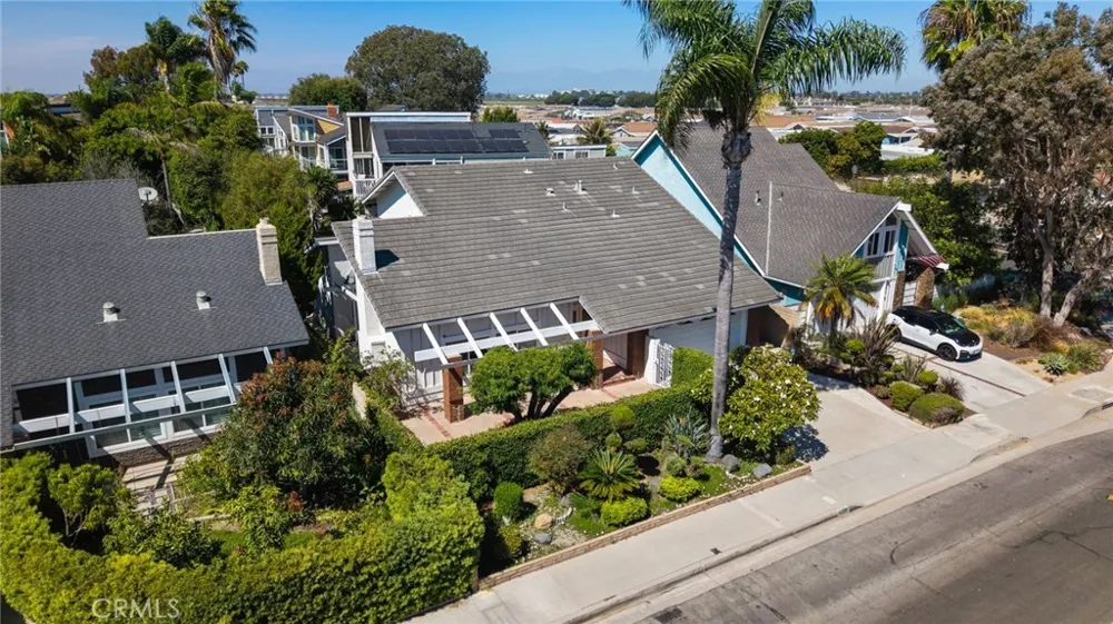 4221 Humboldt Huntington Beach, CA 92649