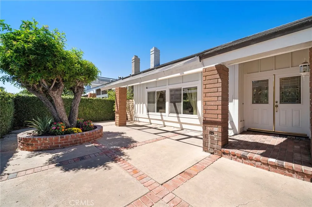 4221 Humboldt Huntington Beach, CA 92649