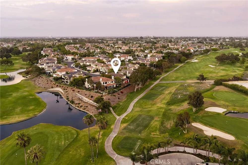 19609 Mayfield Circle Huntington Beach, CA 92648