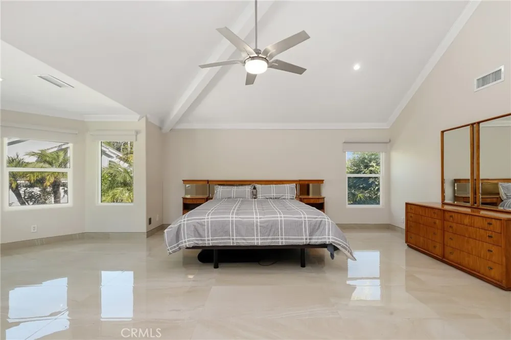 5 Estates Drive Villa Park, CA 92861