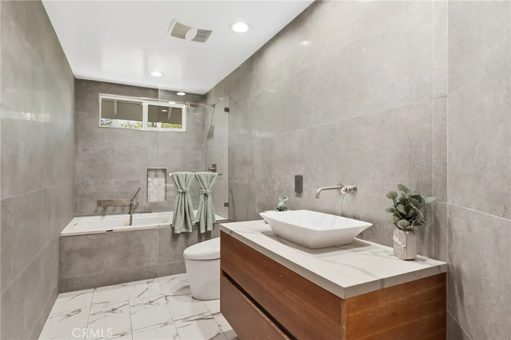 5 Estates Drive Villa Park, CA 92861