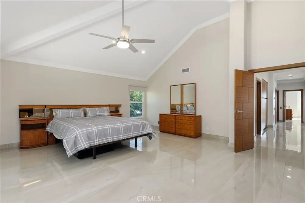 5 Estates Drive Villa Park, CA 92861